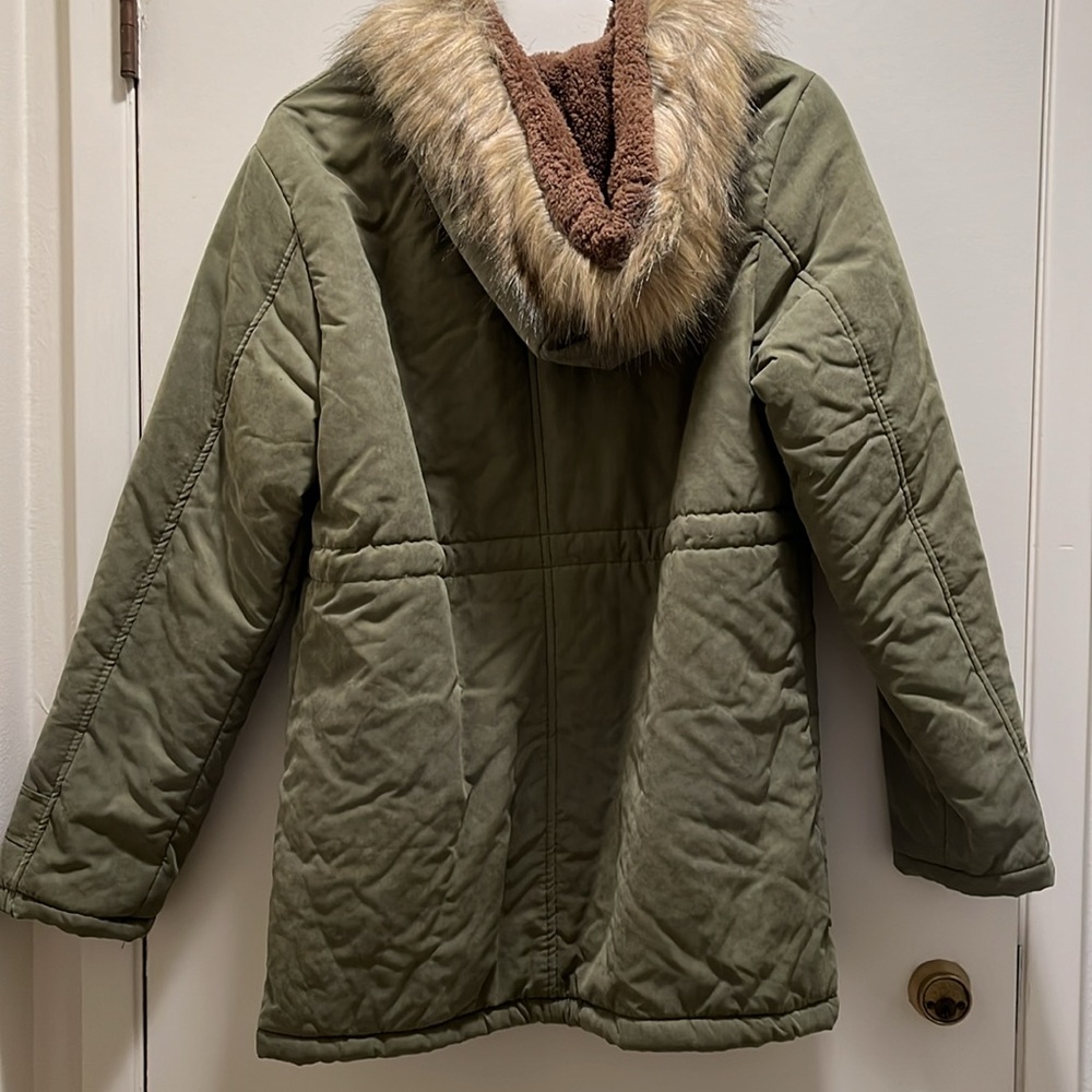 Women’s Army Coat - Picture 6 of 10